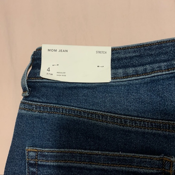 AE Stretch Mom Jean - Picture 5 of 7